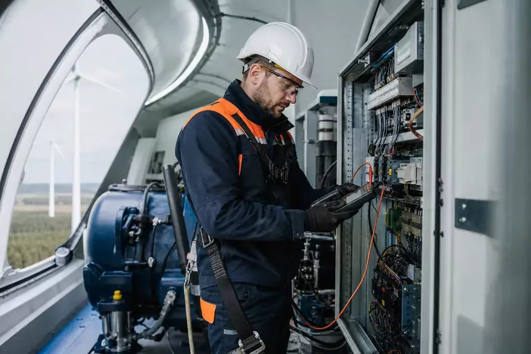 Specialist services - M4Wind